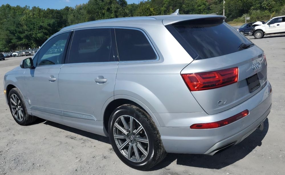 Розборка разборка Audi Q7 2017 4M0, LZ7G