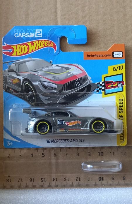16 mercedes-amg GT3 hot wheels
