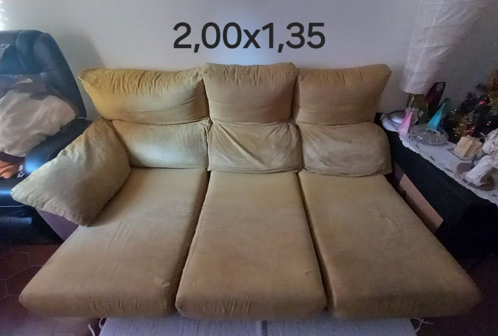 Sofá cama com chaise long