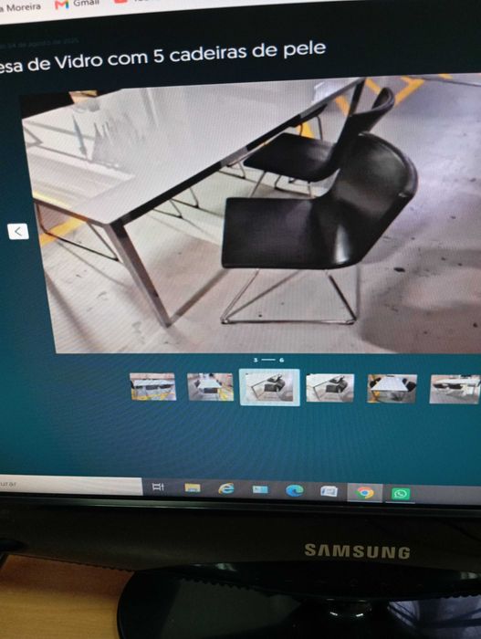 Mesa de vidro com 5 cadeiras
