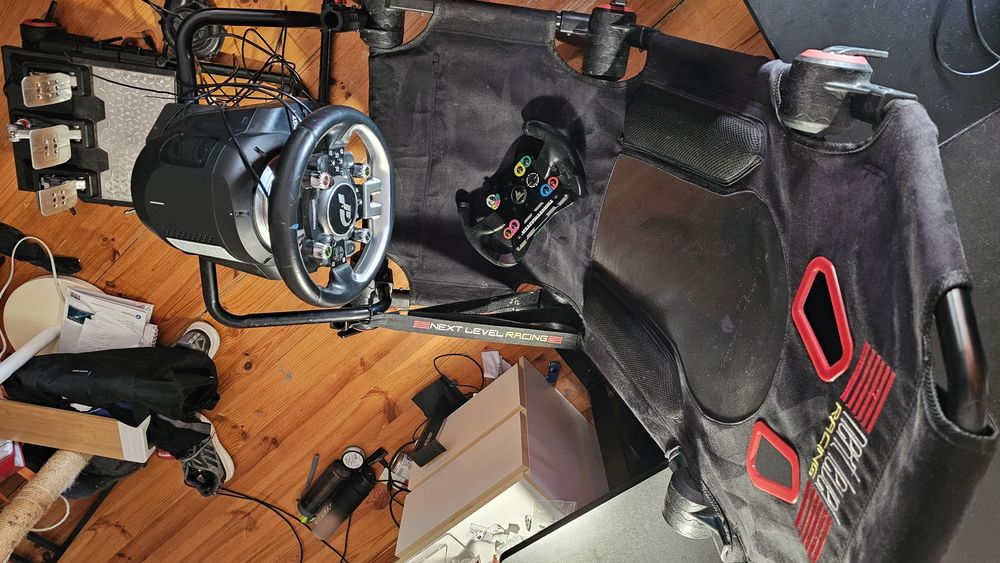 Sim racing thrustmaster T-GT II / fotel f1 GT lite / T-lcm /open wheel