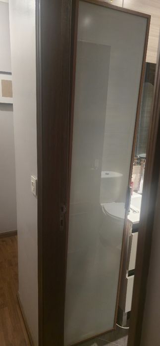 Móvel /Coluna para WC