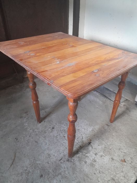 Стіл сосновий. Ручна робота.