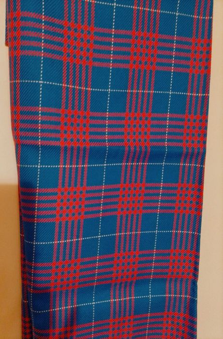 Костюмная ткань на юбку  (отрез, для маленького размера одежды).