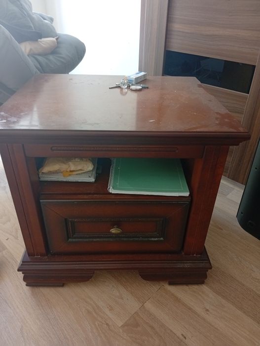 2 szafki dębowe, ciężkie z szufladą. Szafka nocna