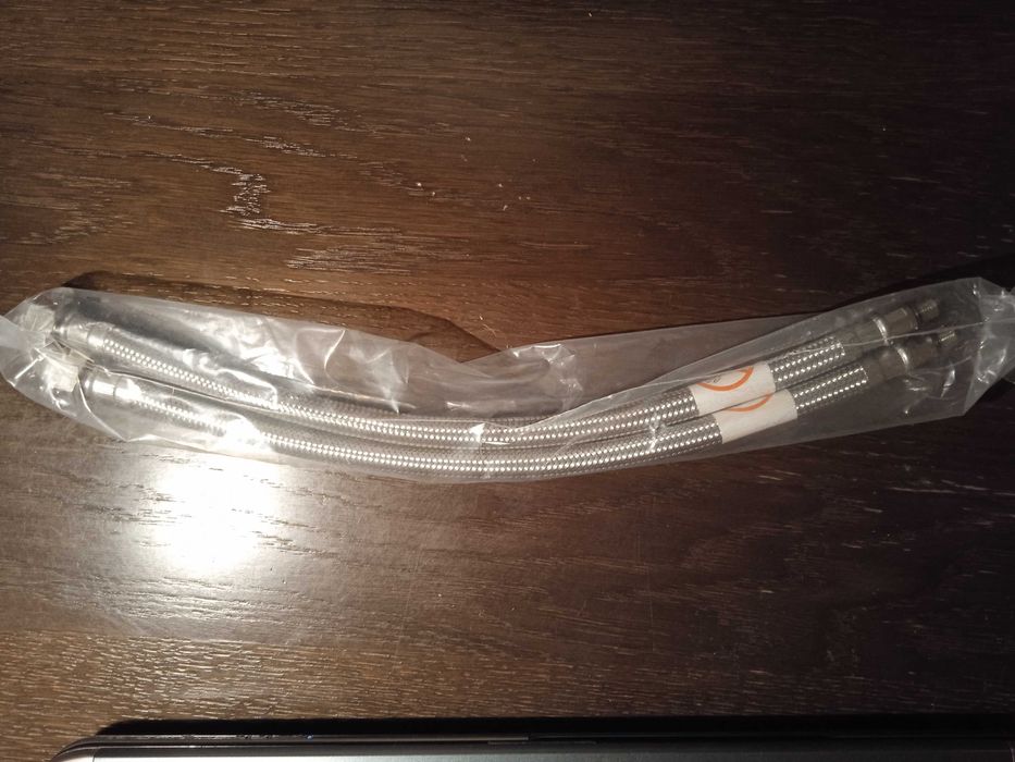 wężyki do baterii  W 3/8   M10 długość 30 cm