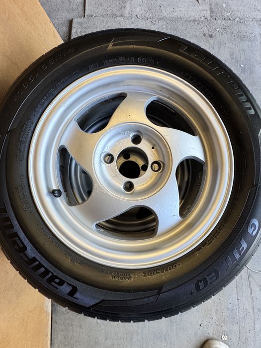 Диски  R14  4/100  кованые  с резиной