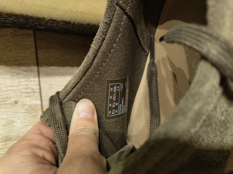 Замшеві чоловічі мокасини черевики  Clarks wallabee boot