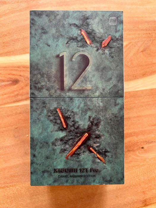 Xiaomi 12T Pro Daniel Arsham Edition