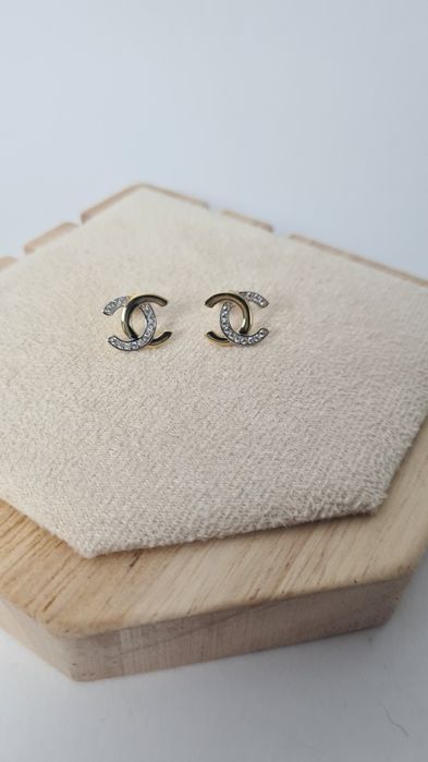 Złote kolczyki wkręty CC Channel z Białą cyrkonią