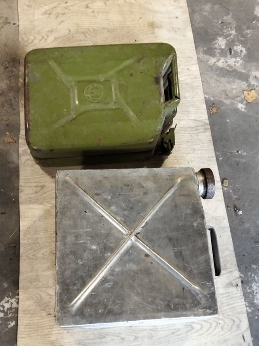 Каністри для пального