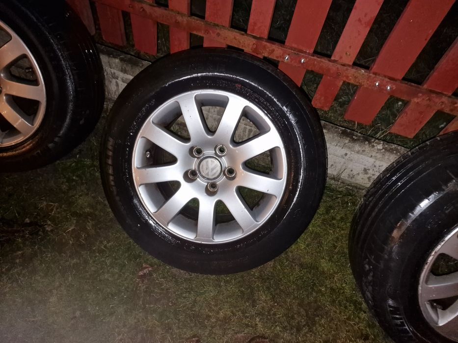 Felgi aluminiowe passat b5  15 cali