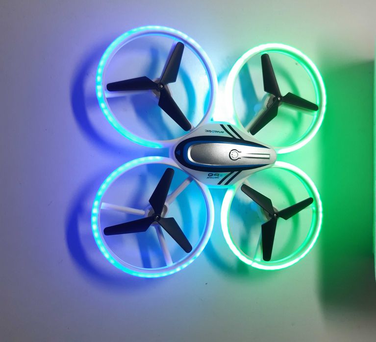 Дрон, квадрокоптер Q9s