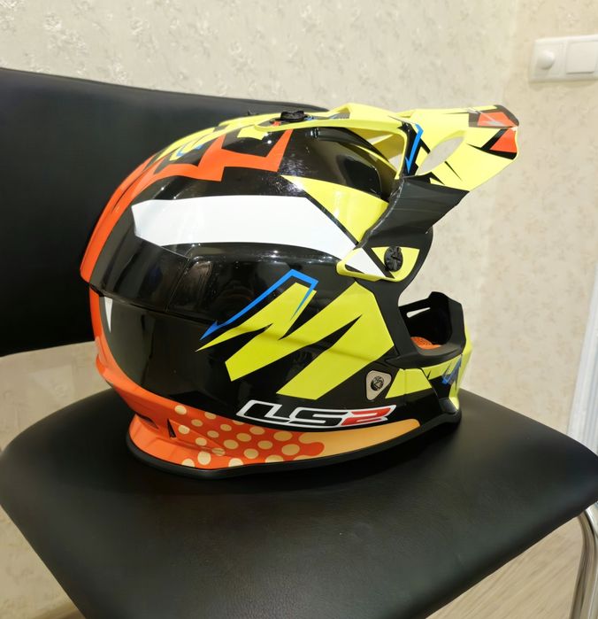 Ендуро шлем LS2 Fast