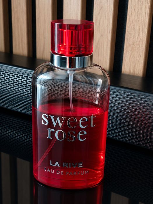 La Rive  Sweet Rose