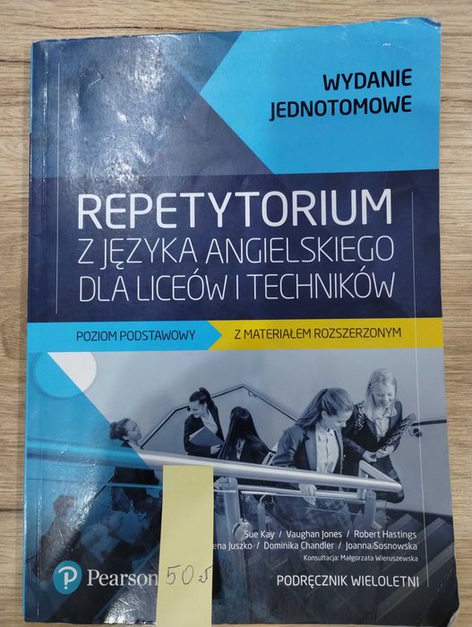 Podręczniki do 4 klasy LO