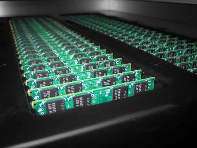 Память оперативная НОВАЯ Samsung 400MHz667Mhz800MHz1333 ddr 1-2-4-8Gb ...