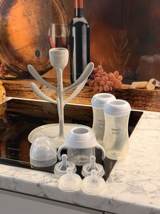 Дитяча пляшечка для годування Avent