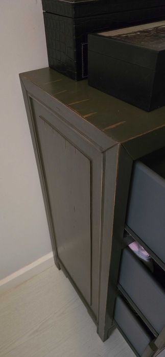 Cómoda multifunções e decorativa