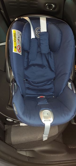 Ovo com base isofix 360 Cybex Cloud Z azul