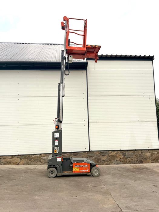 JLG TOUCAN DUO  podnosnik masztowy 2011r