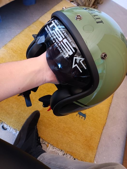 Capacete de mota estilo piloto