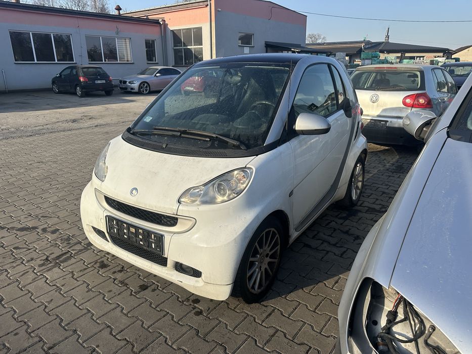 Smart Fortwo 0.8 CDI 2009 w całości na części