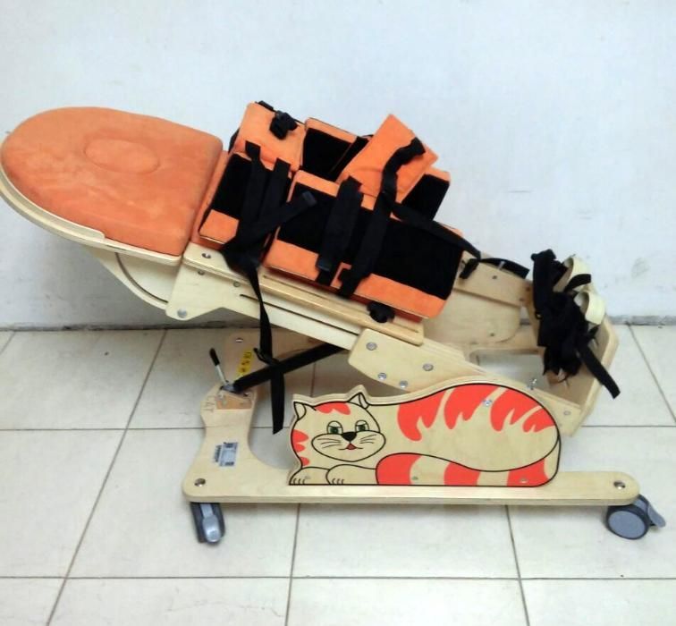 Статический вертикализатор КОТЕНОК 1 AkcesMed Standing frame CAT 1