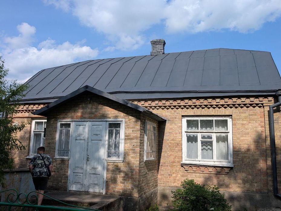 Фарбування дахів, фасадів