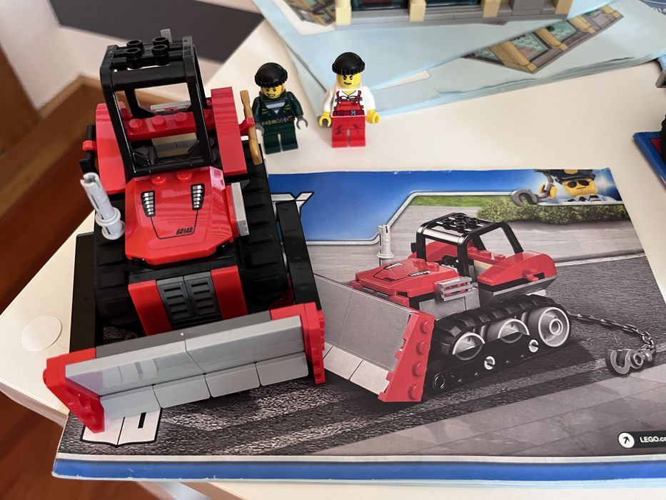 Lego City Assalto com escavadora 60140