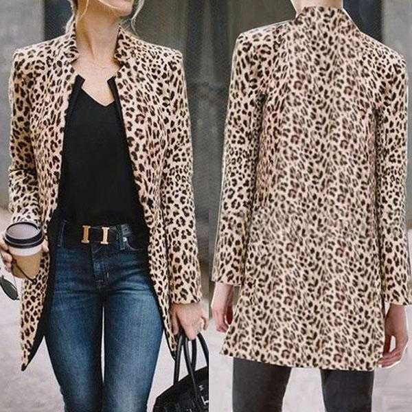 Casaco Animal print muito bonito