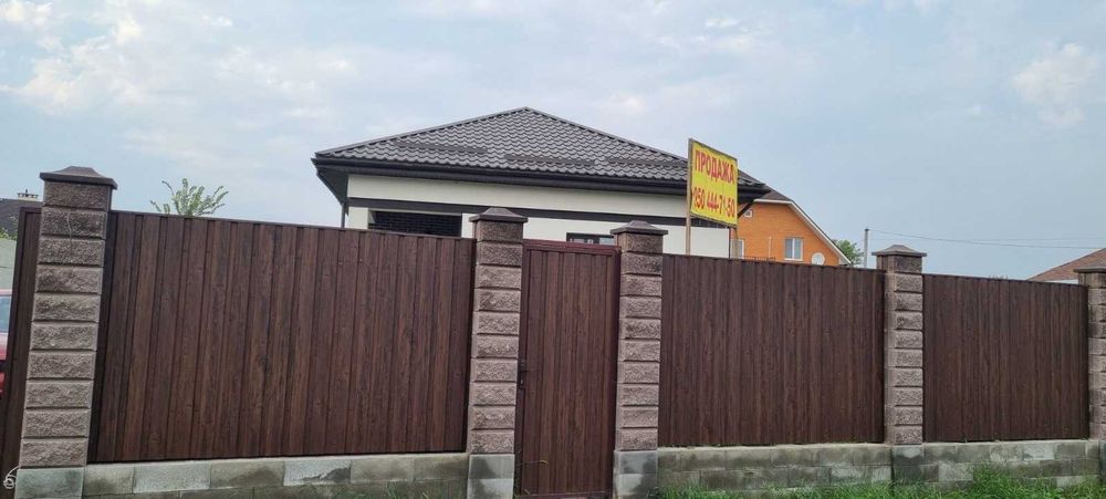 Долгосрочная аренда 1 єт.  дома 100  кв.м. в с.Осещина от властника