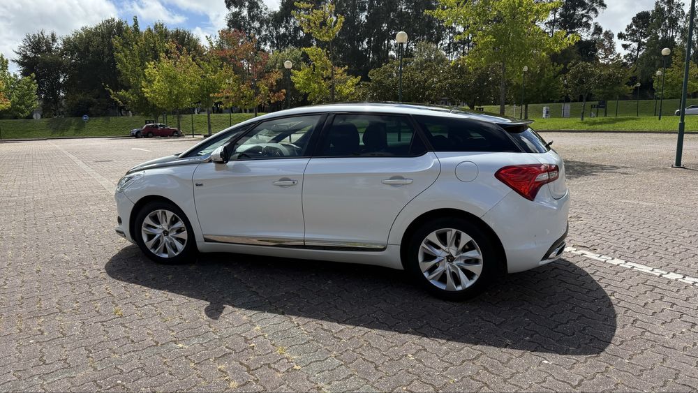 DS 5 baterias novas hibrido gasoleo