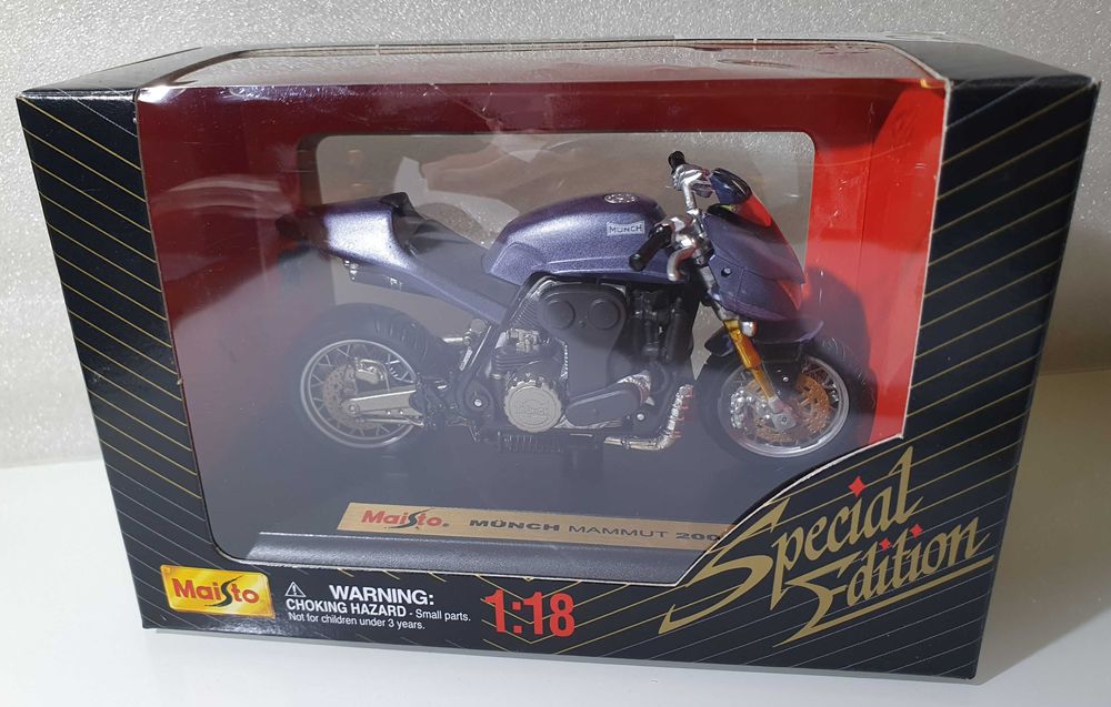 Antiga Miniatura 1/18 ~ "MUNCH MAMMUT 2000" ~ Special Edition ~ Maisto
