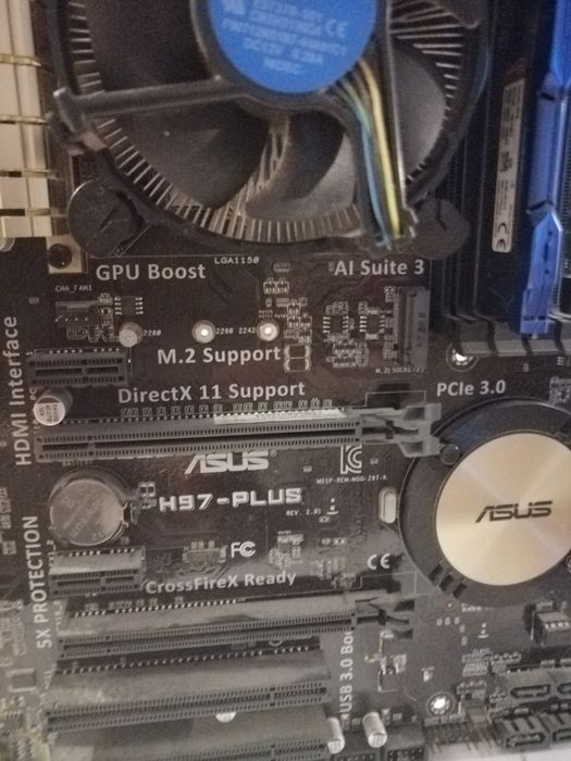 Motherboard Asus H97-Plus + i5 - 3.40 GHz
