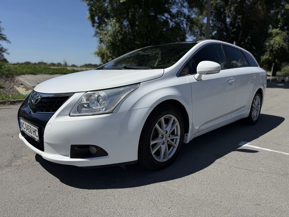 Продам Toyota Avensis 2.0 D-4D
