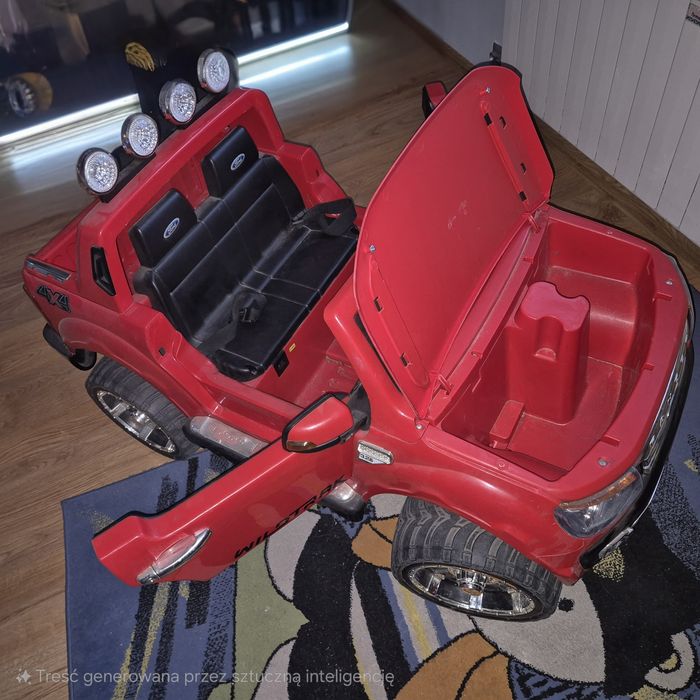 Ford RENGER na akumulator
