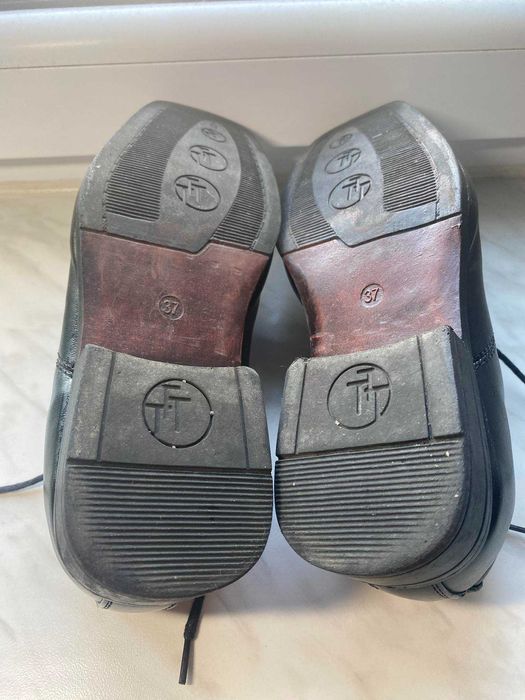 Chłopięce buty wizytowe