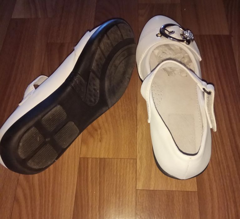 Туфли на девочку