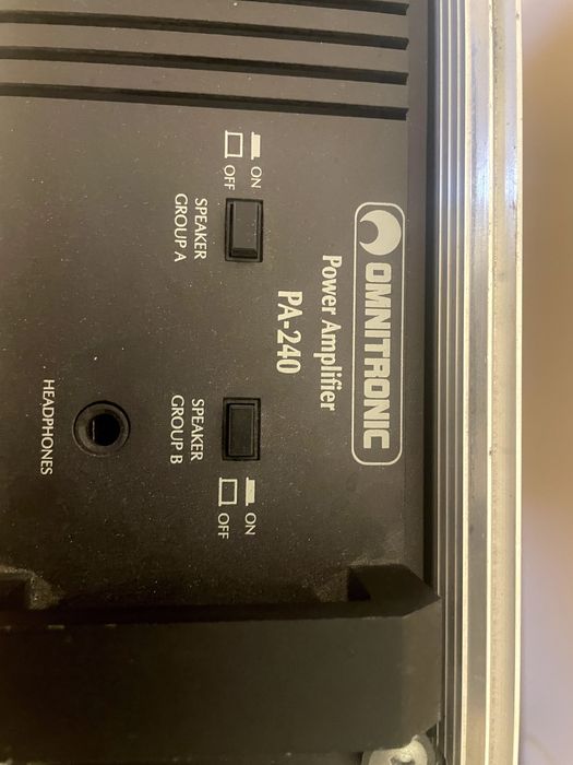 Wzmacniacz Omnitronic PA-240