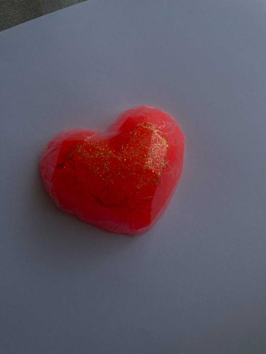 Мило ручної роботи на замовлення