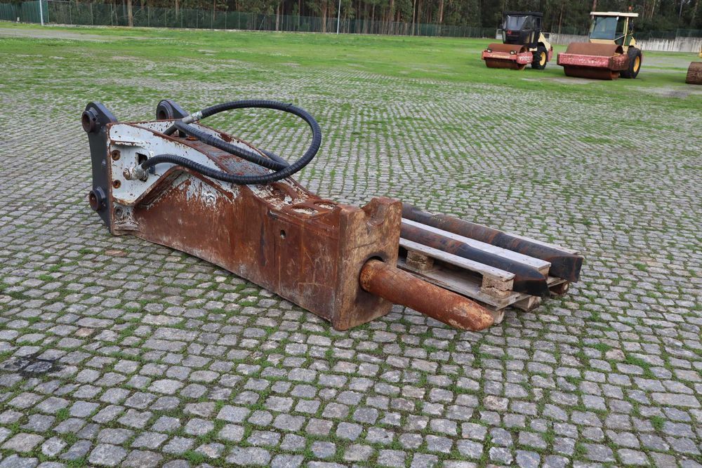 Furukawa FXJ475 3205 kg 33–55 t Martelo Hidráulico