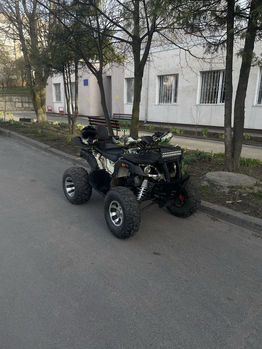 Продам квадроцикол Sokmot 200