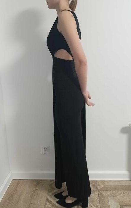 Sukienka długa czarna studniówka