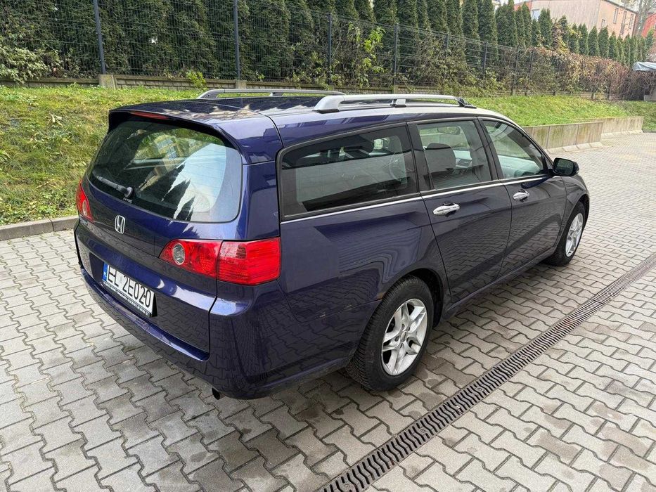 Honda Accord 2.0 z 2004 benzyna kombi