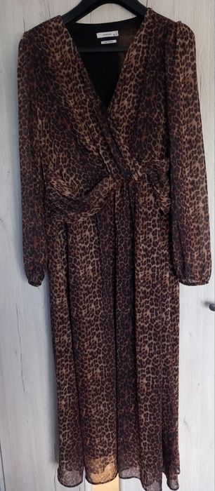 Sukienka Reserved 40