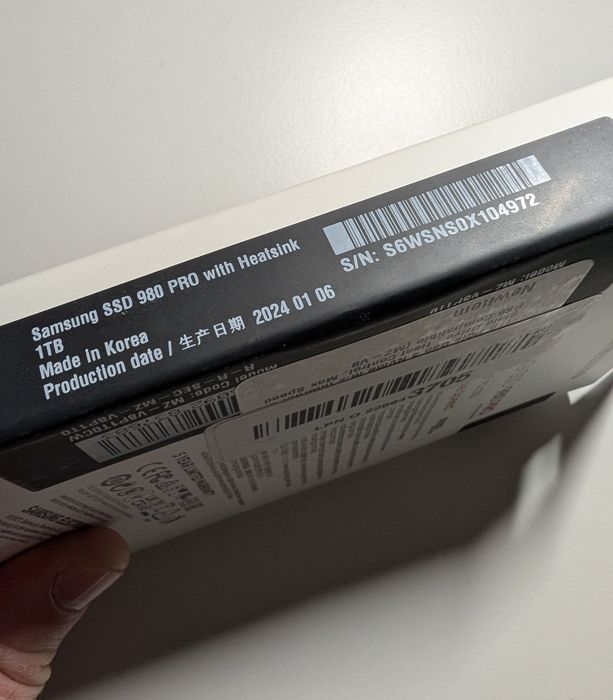 SSD накопичувач Samsung 980 PRO w/ Heatsink 1 TB (MZ-V8P1T0CW)