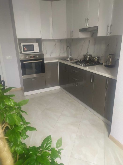 оренда 2к квартири ЖК Андора