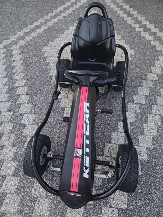 Gokart Kettler na pomowanych kołach