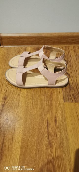 Buty dla dziewczynki